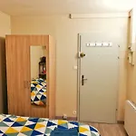 Апартаменти Sleep In - Parking - Centre *