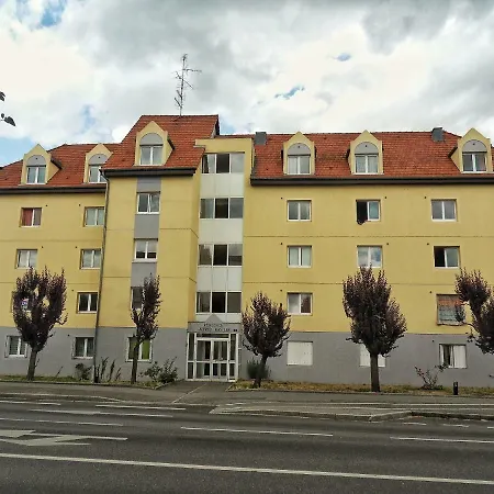 Апартаменти Sleep In - Parking - Centre Кольмар
